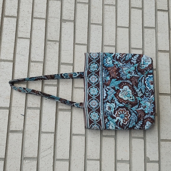 Vera Bradley Pocketbook - Picture 6 of 11